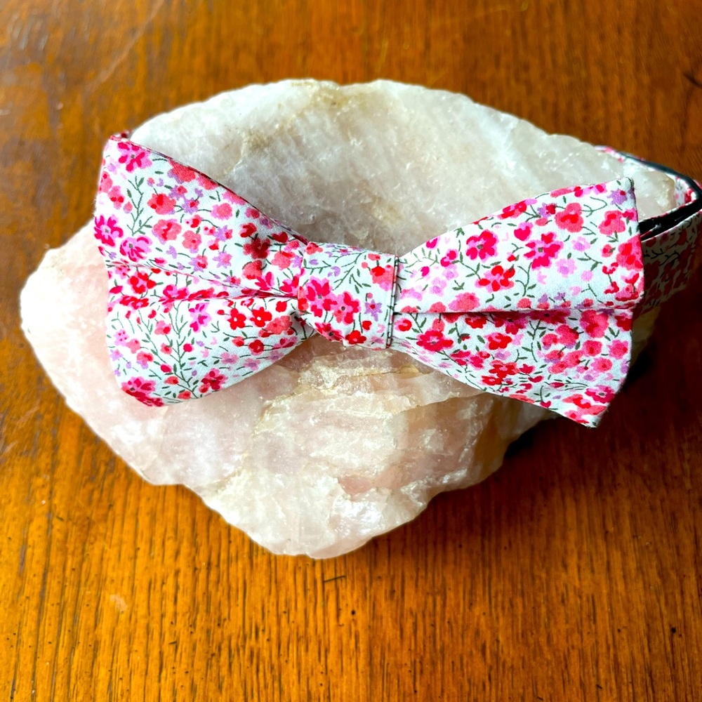 Bow Tie Express~Adjustable, Darling - image 2